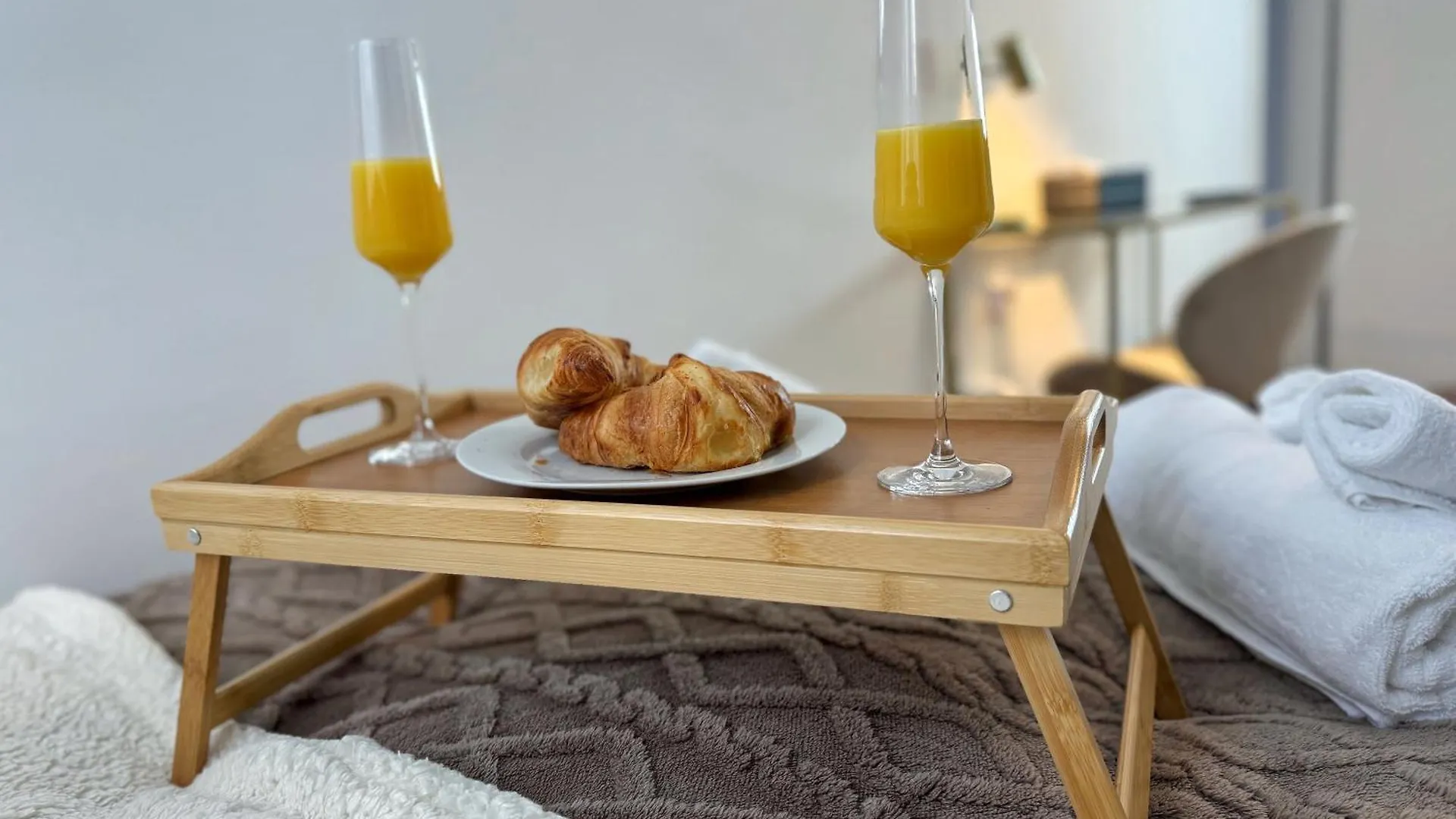Holidayhome Apartments L Spacious Luxury Apartment In Prenzlauer Berg Βερολίνο