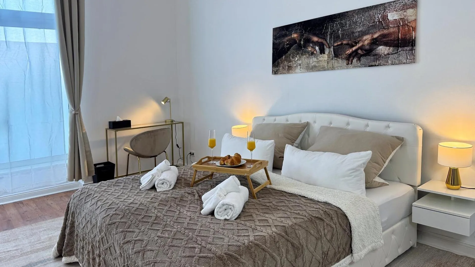 Holidayhome Apartments L Spacious Luxury Apartment In Prenzlauer Berg Berlin 0*,  Niemcy
