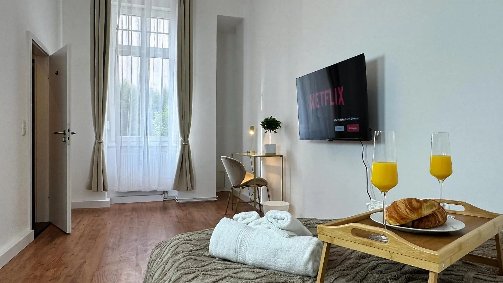 Holidayhome Apartments L Spacious Luxury Apartment In Prenzlauer Berg Berlin Niemcy